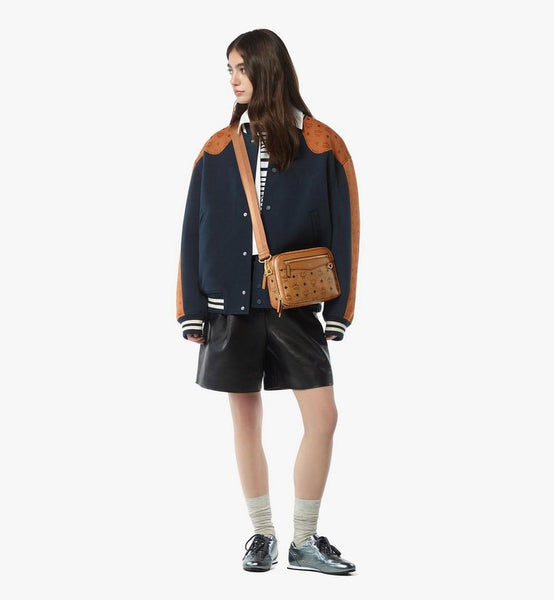 حقيبة كروس بودي بحجم صغير بنقشة فيسيتوس بتصميم ماسي – مقاس واحد.
image 5