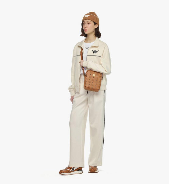 حقيبة كروس بودي كلاسيك بنقشة شعار فيسيتوس image 5