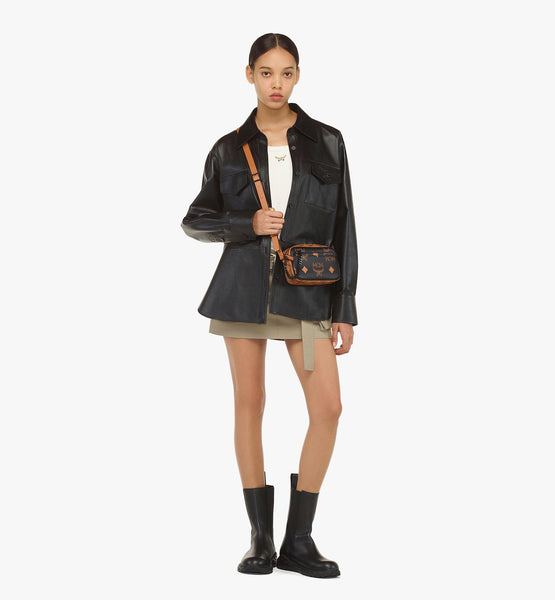 حقيبة كروس بودي أرين مع حافظة صغيرة بنقشة شعار مزدوجة image 7