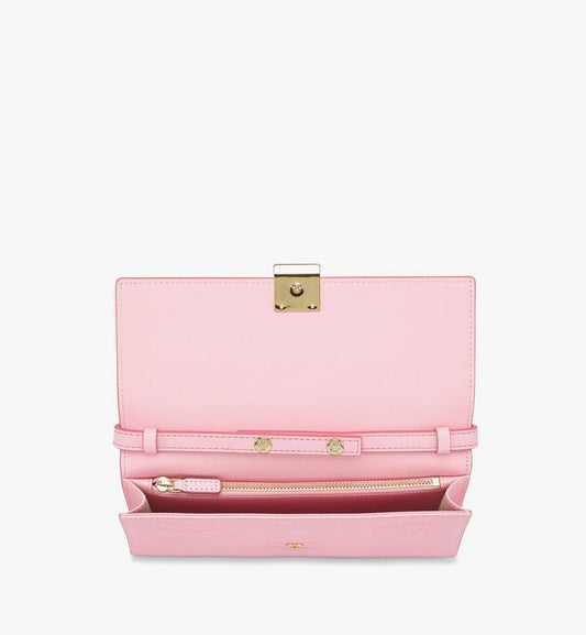 MYLGSTA01QA001-Aren Chain Wallet in Embossed Monogram Leather|LOTUS