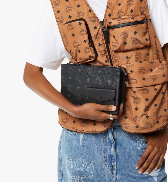 Aren Standing Crossbody Pouch in Visetos image 8