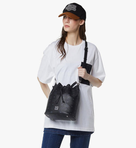MWDGADU02BK001-Dessau Drawstring Bag in Visetos|Black