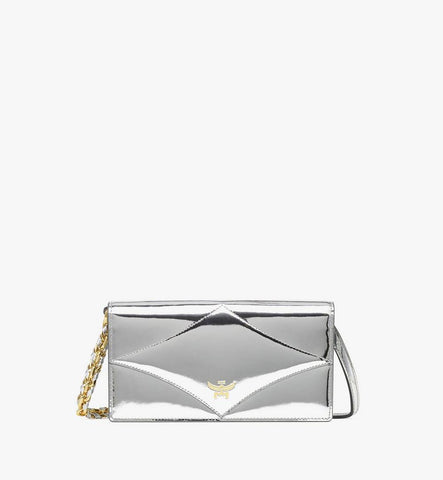 MYLEAAK02SV001-Diamond Chain Wallet in Metallic Mirror Leather|SILVER