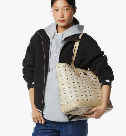 MWPGSLR02I8001-New Liz Shopper in Visetos|Beige + Black