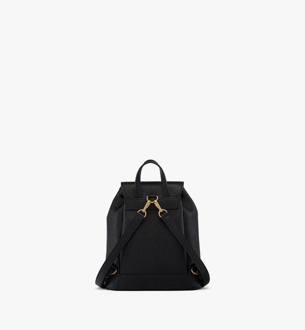 MWKGATA01BK001-Pina Drawstring Backpack in Studded Calfskin|Black