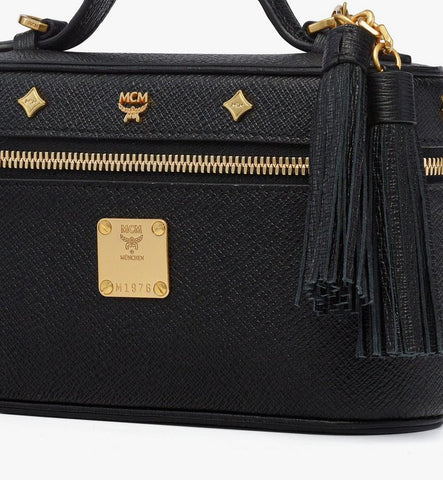 MWRGATA01BK001-Pina Vanity Case in Studded Calfskin|Black